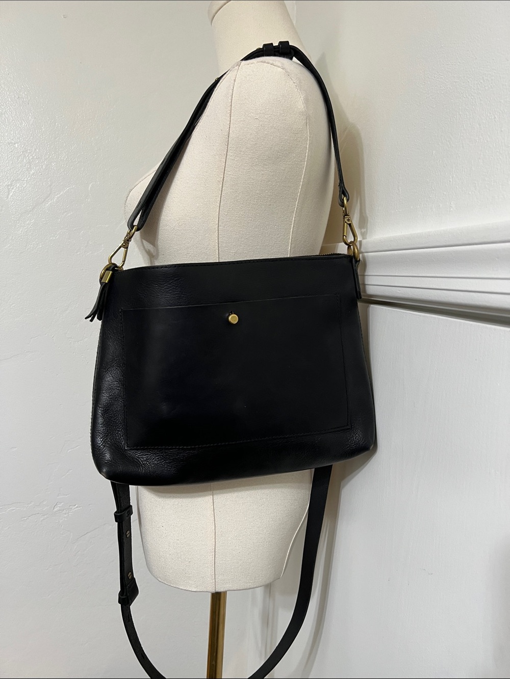 Madewell The Transport Shoulder Crossbody Bag Black